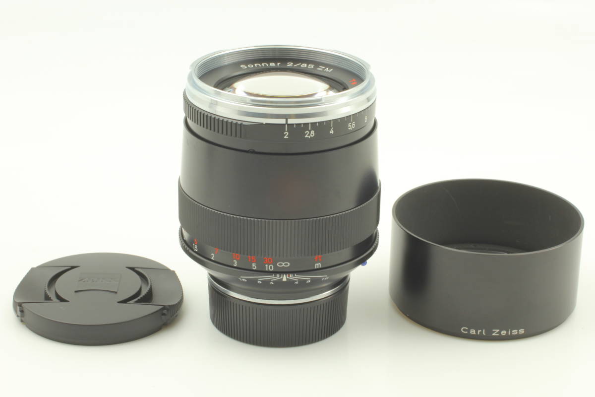 Carl Zeiss Sonnar T* 85mm F2 ZM